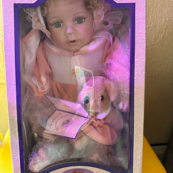 Goldenvale collections porcelain doll🔥🔥 - Picture 2 of 6